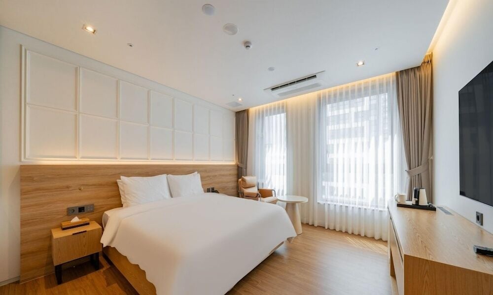 The hound hotel bandalseom2 in Ansan-Si, South Korea