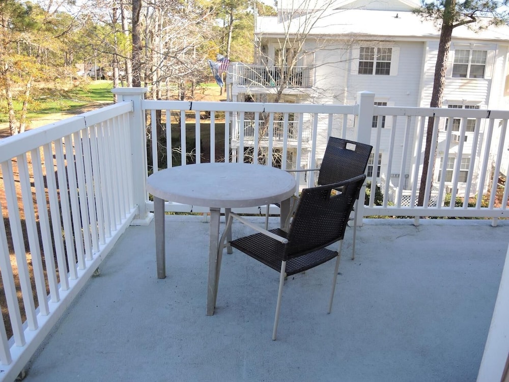 Family Friendly Brunswick Plantation Villa 1609 with Great Resort Amenities by RedAwning - photo 17