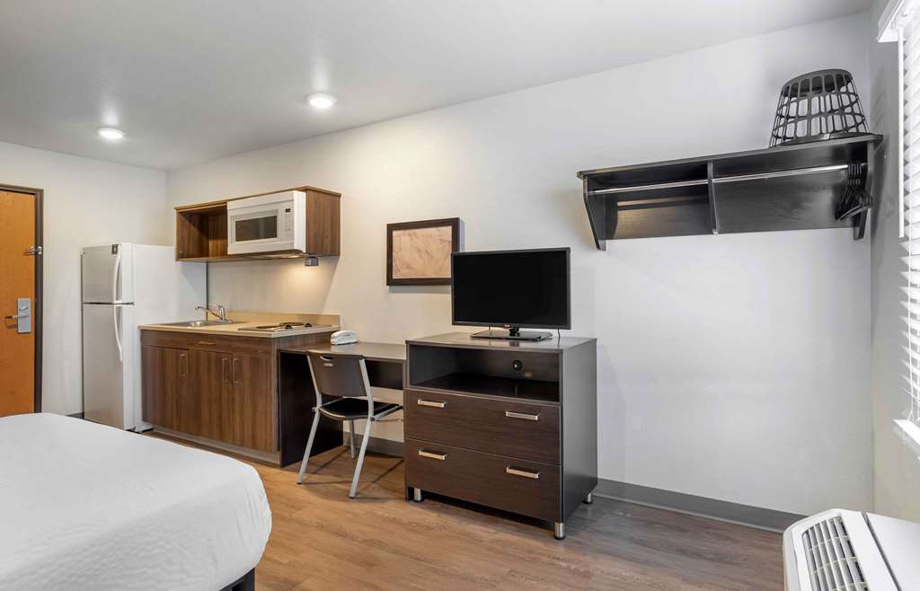 Extended Stay America Select Suites Beaumont - photo 8