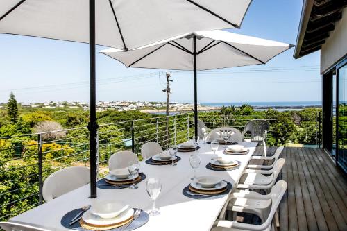 Vue La Mer in Hermanus, South Africa