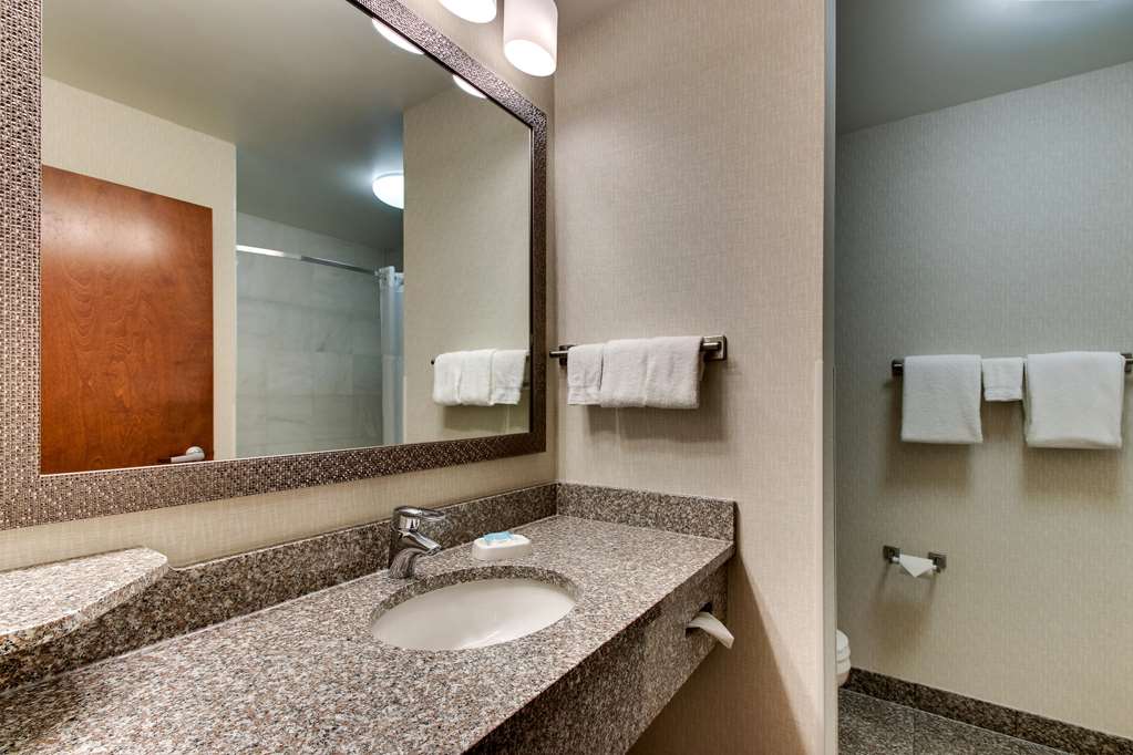 Drury Inn & Suites Meridian - photo 49
