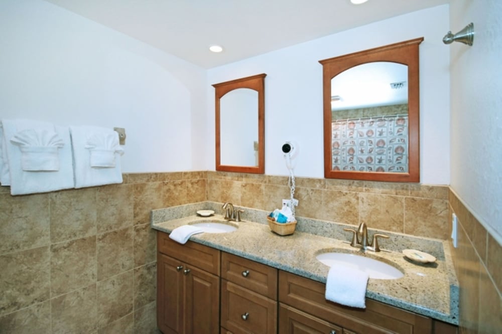 Island Inn - photo 15