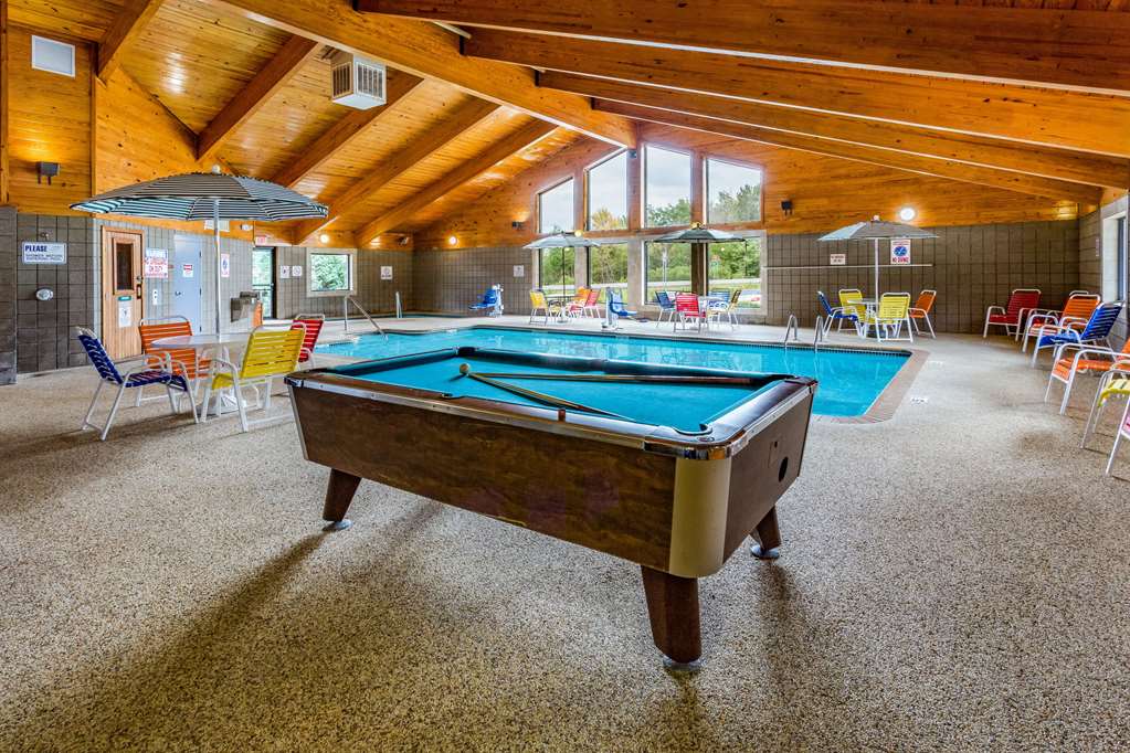 AmericInn by Wyndham Duluth South Black Woods Event Center - photo 4