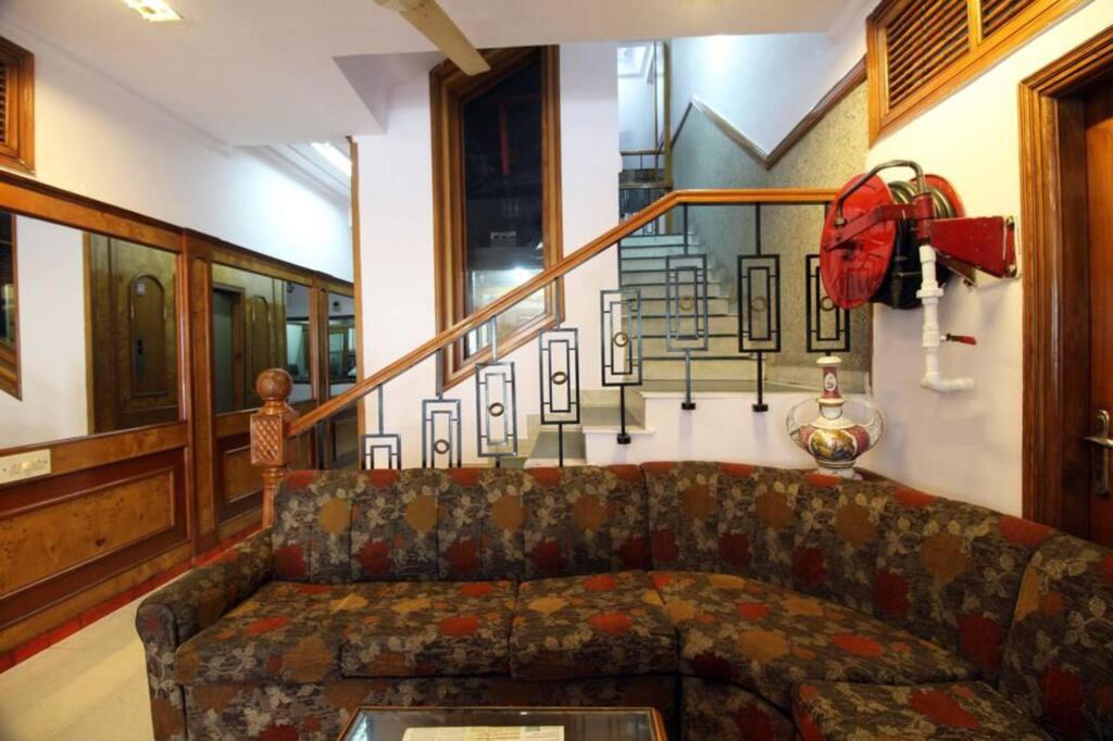 Hotel Kochar International — Karol Bagh