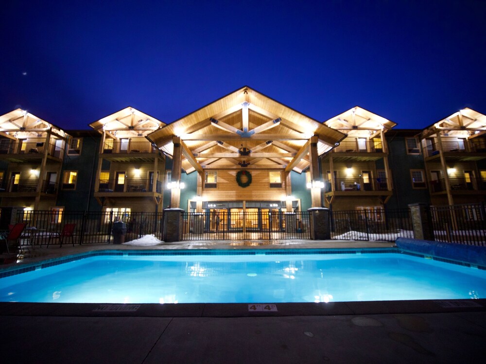 Caberfae Peaks Ski & Golf Resort — hotel in Cadillac