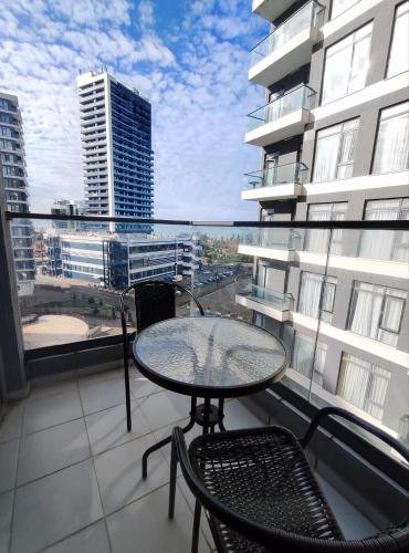 White Sails Apartments