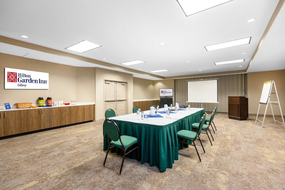 Hilton Garden Inn Gilroy - photo 32