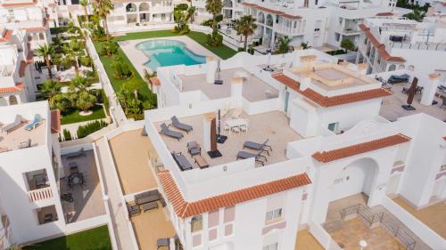 Helgafell Exclusive Penthouse — hotel in Rojales
