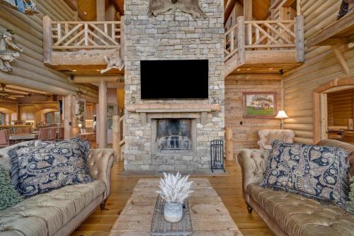 Rustic Luxury — Morganton — photo 2