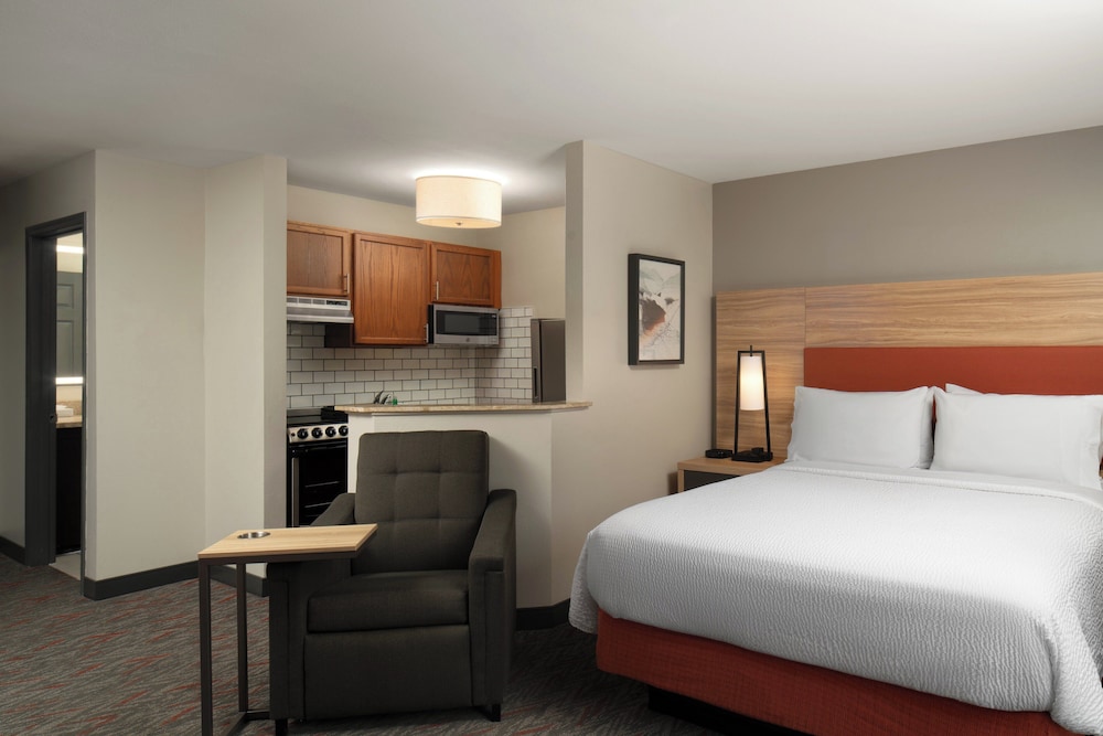Candlewood Suites St Louis St Charles by IHG - photo 9