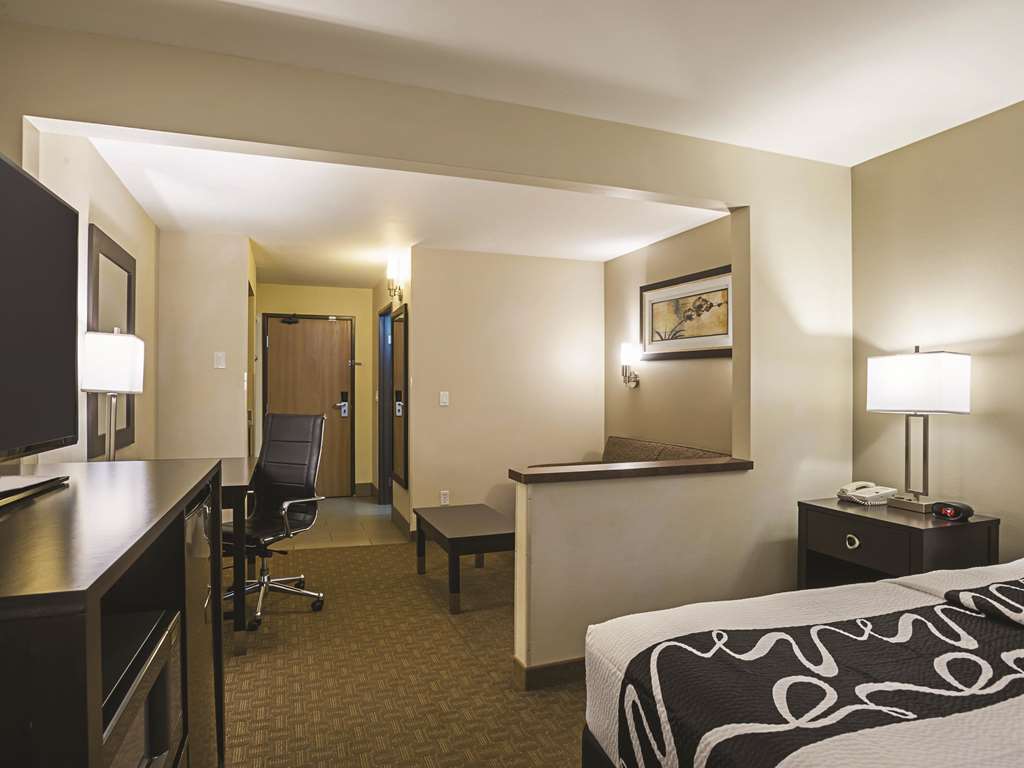 La Quinta Inn by Wyndham Olympia Lacey - photo 28
