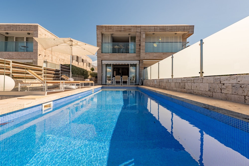 Villa Lantana ZadarVillas — 4-Star Luxury Hotel in Zadar, Croatia