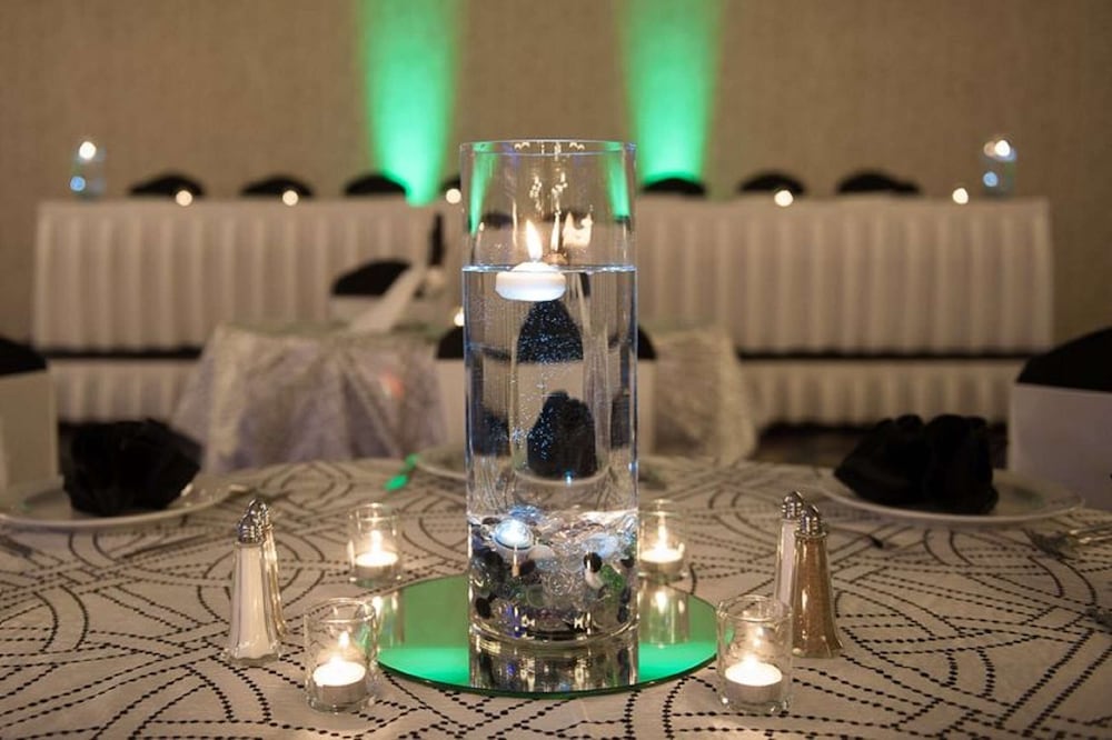 Hotel Belvoir Springfield - photo 23