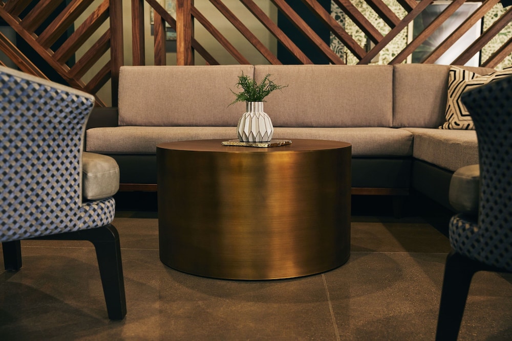 Kinley Chattanooga Southside a Tribute Portfolio Hotel - photo 4