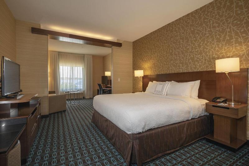 Fairfield Inn and Suites by Marriott Chillicothe - photo 25