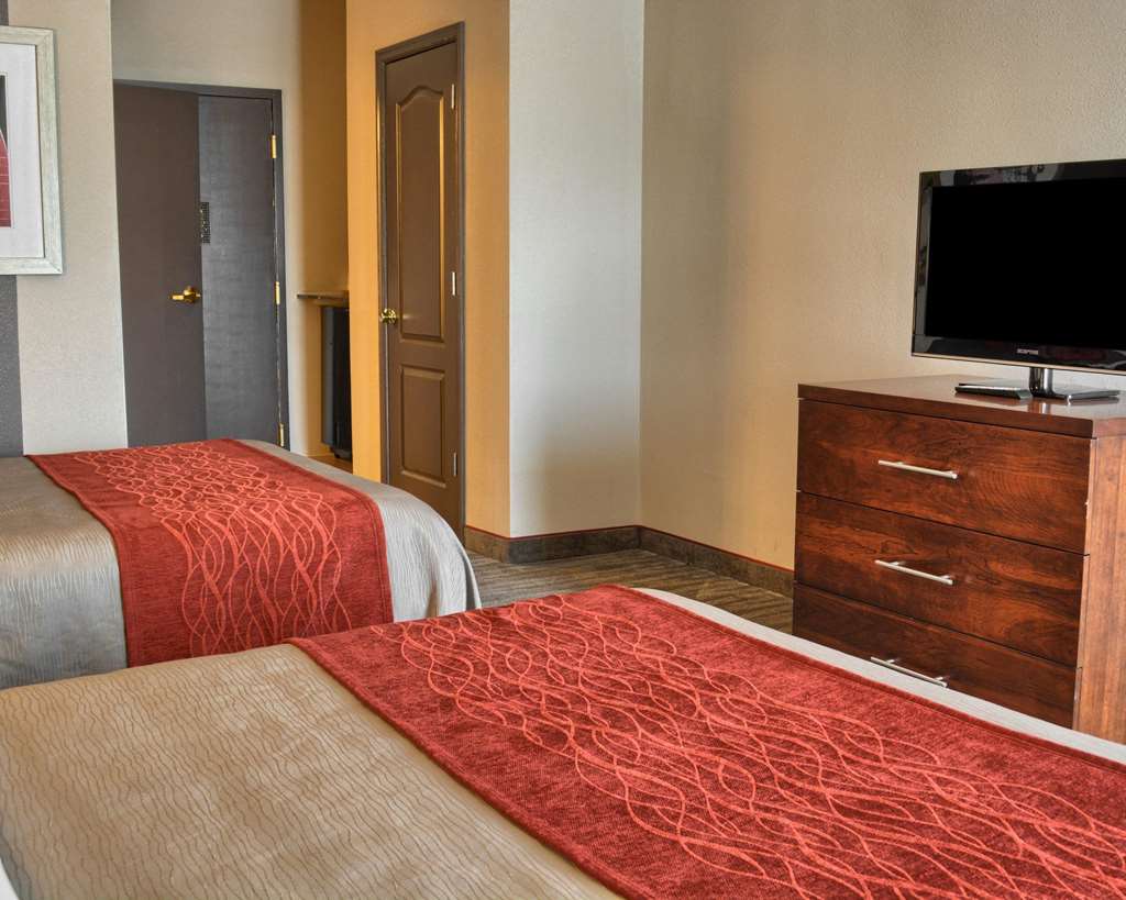 Comfort Inn Ruther Glen near Kings Dominion - photo 6