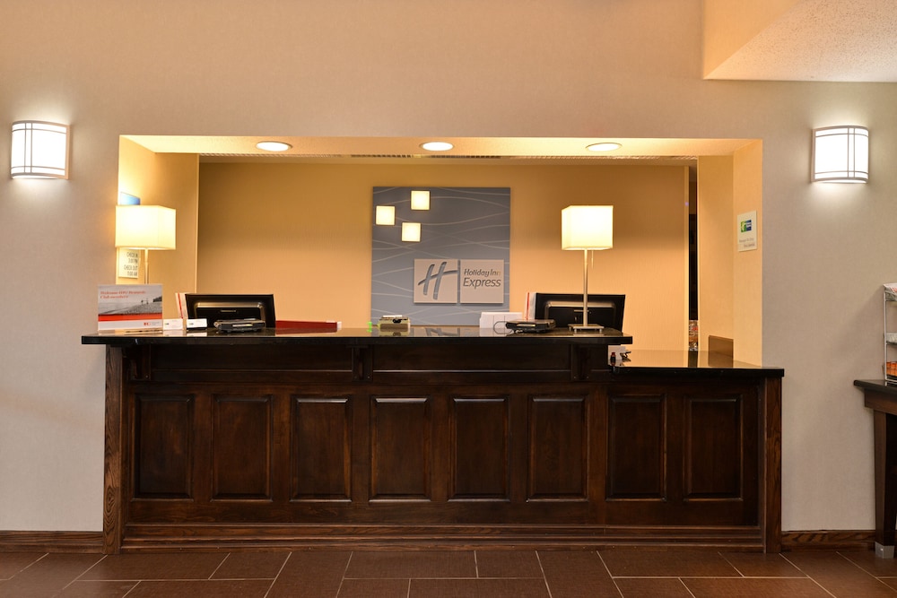 Holiday Inn Express & Suites St Marys by IHG - photo 2