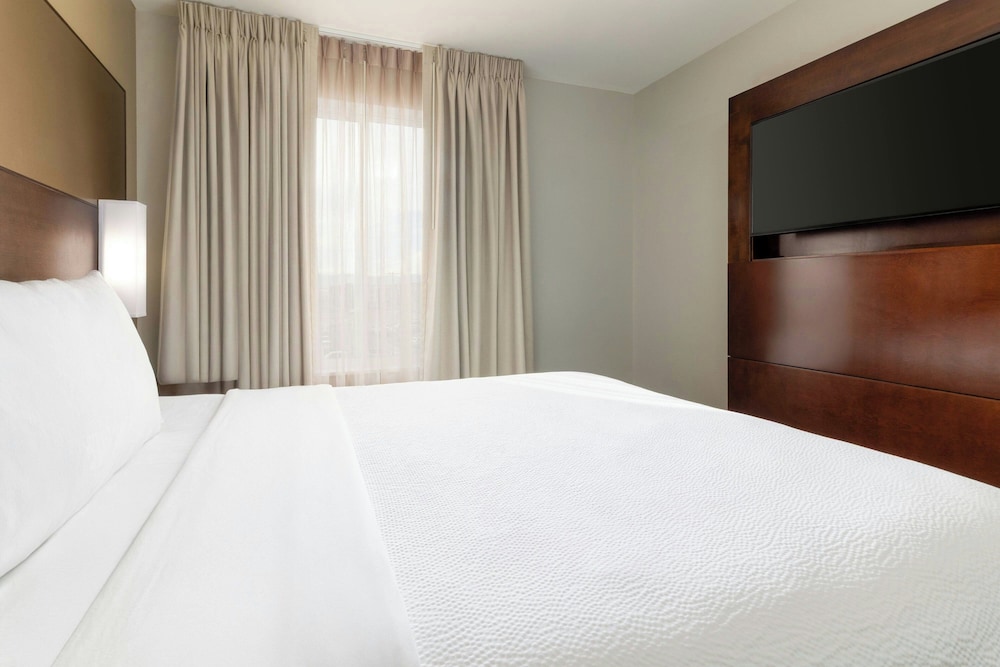 Residence Inn by Marriott Denver Central Park - photo 8