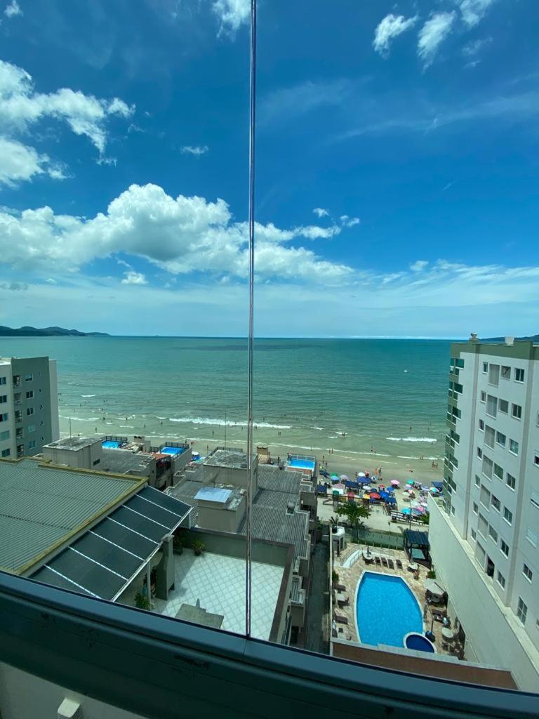 Frente Mar 3 Suites 2 Vagas