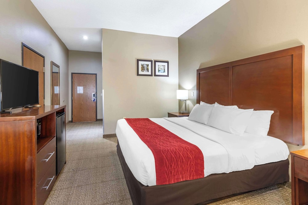 Grain Valley Inn Kansas City - photo 26