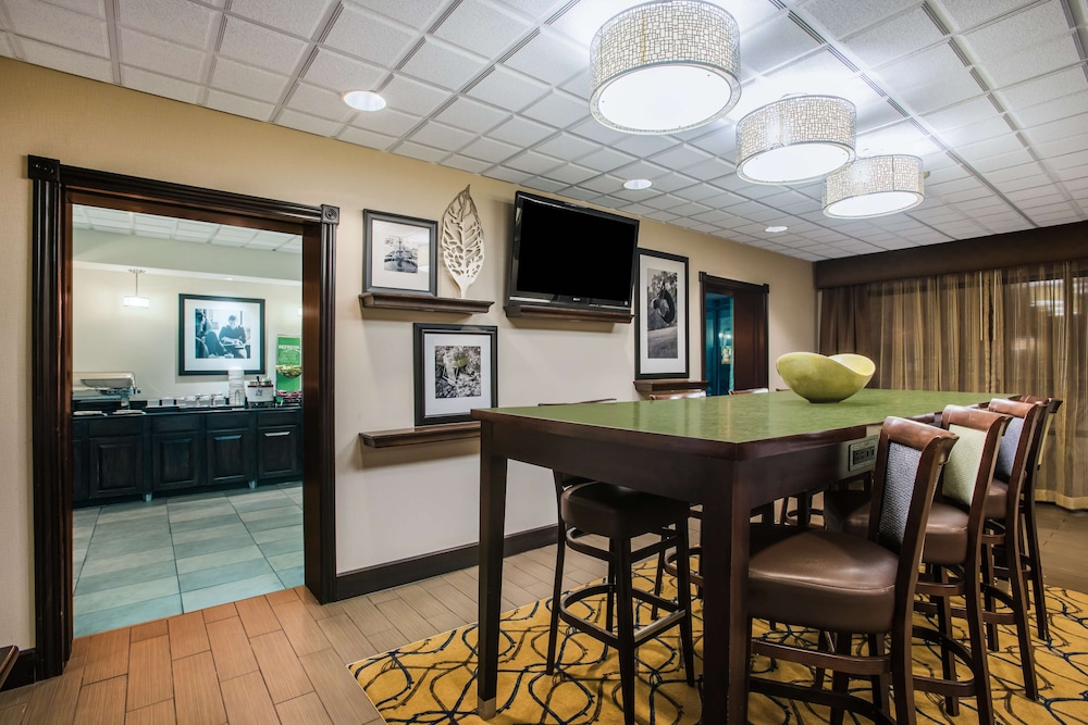 Hampton Inn Cleveland Airport Tiedeman Rd - photo 19