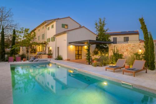 Villa LiliAna — 4-Star Luxury Hotel in Svetvincenat, Croatia