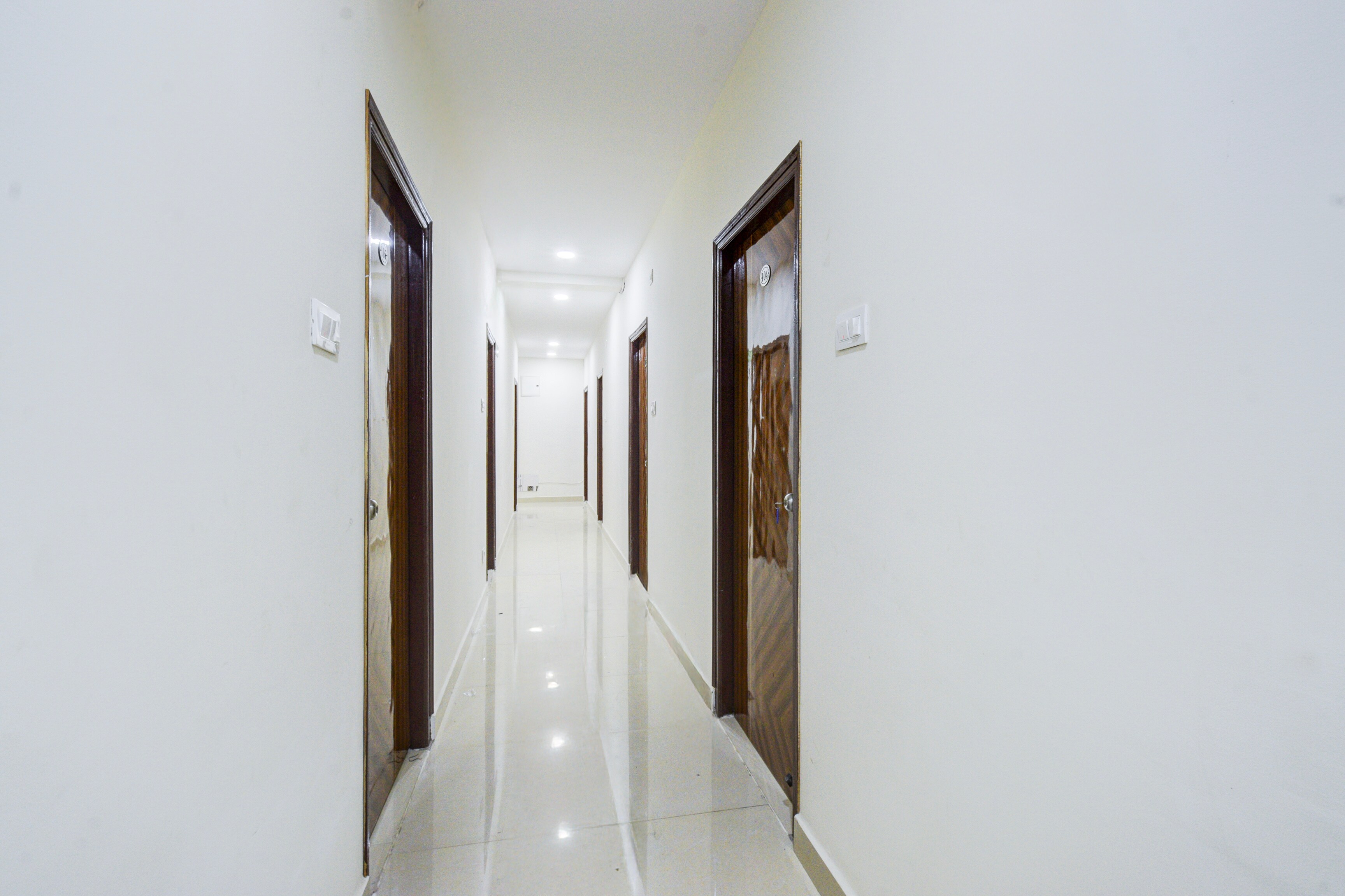 Super Townhouse Nallagandla Lingampally — 4-Star Luxury Hotel in Hyderabad, India
