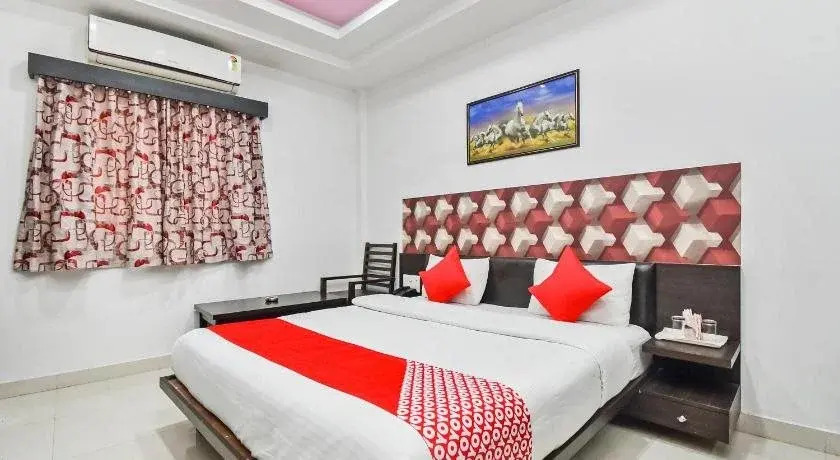 Hotel Rajputana Heights in Pali, India