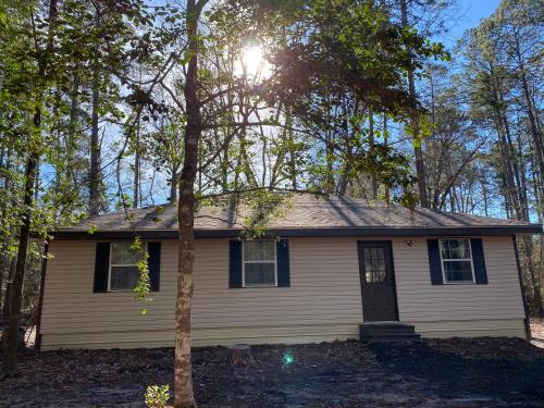 Rayburn's Drowsy Lane Retreat — hotel in Horton
