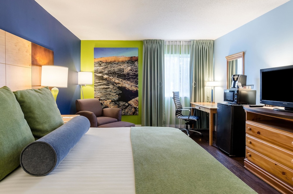 Clarion Inn Seekonk Providence - photo 9