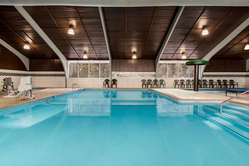 AmericInn by Wyndham Rochester Near Mayo Clinic - photo 10