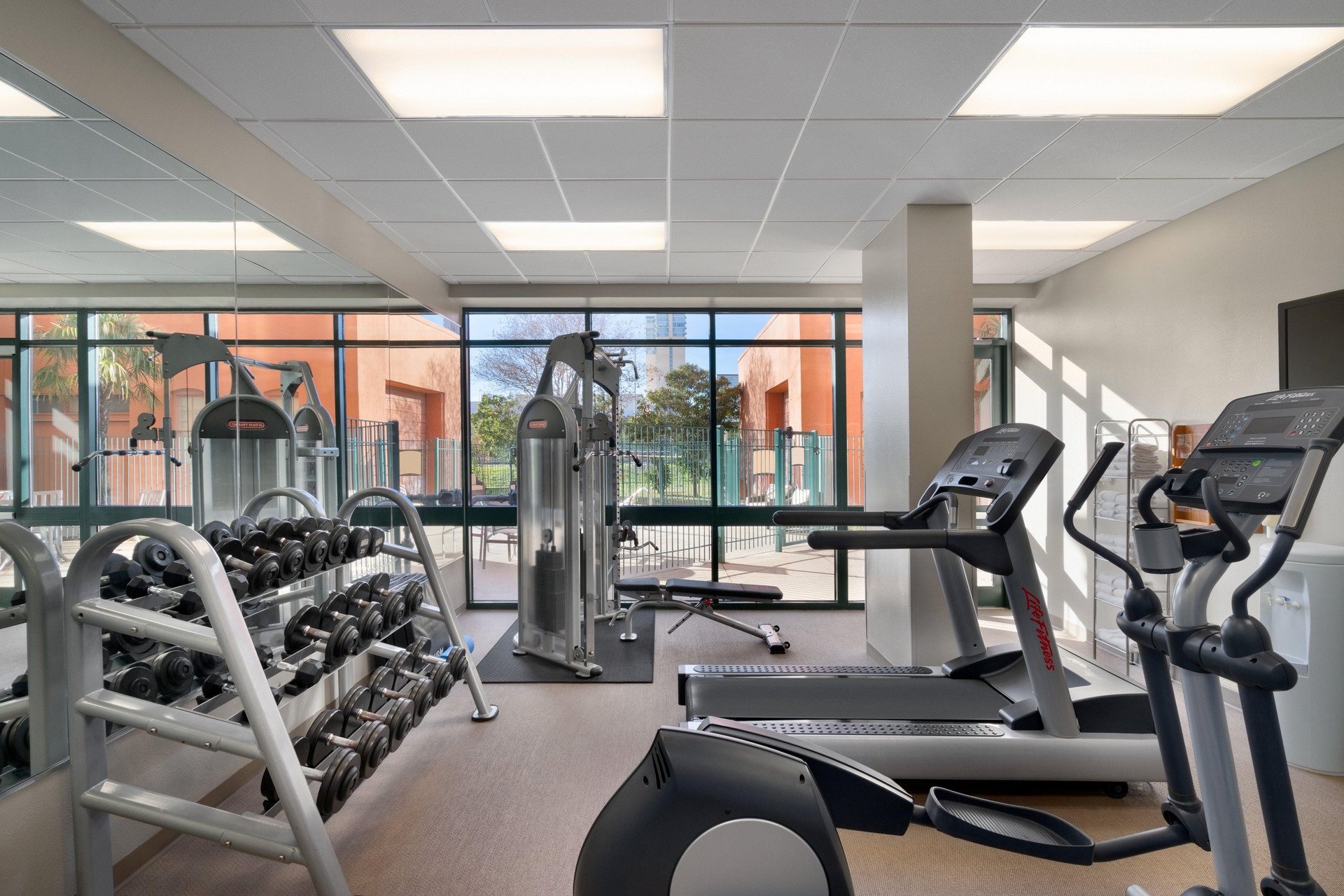 Staybridge Suites San Antonio Downtown Conv Ctr an IHG Hotel - photo 30