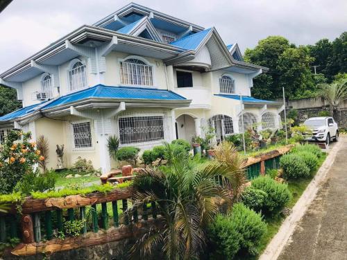 Alegria Hotel — hotel in Bauan