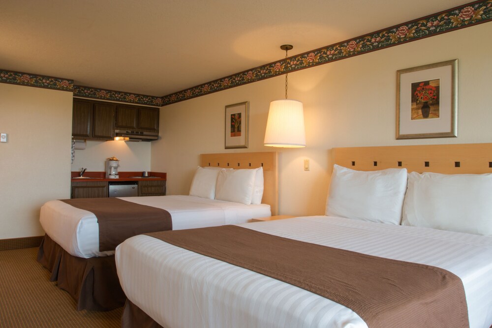 Hi Tide Oceanfront Inn - photo 5