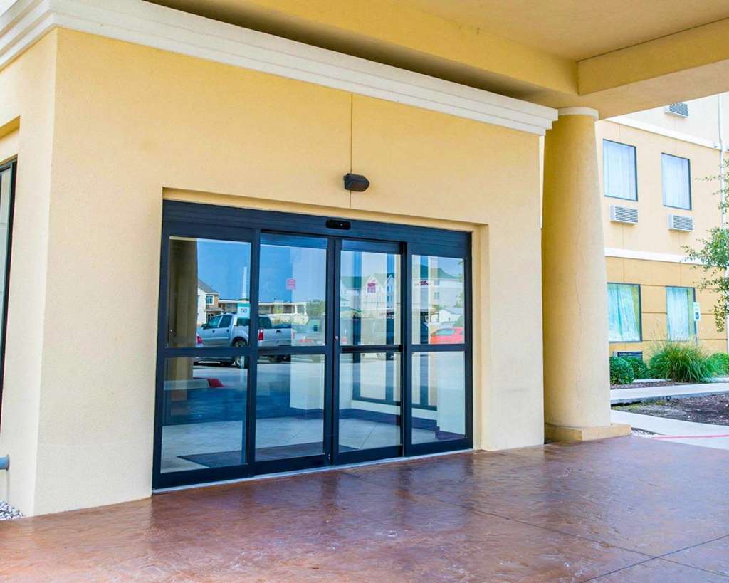 Sleep Inn & Suites New Braunfels - photo 3