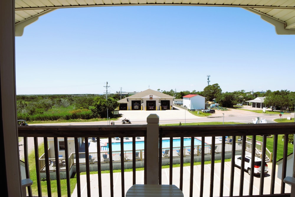 Pony Island Inn - photo 49