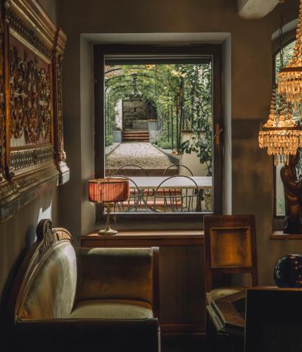 Casa Profumoir Olfactive Experience — 4-Star Luxury Hotel in Florence, Italy
