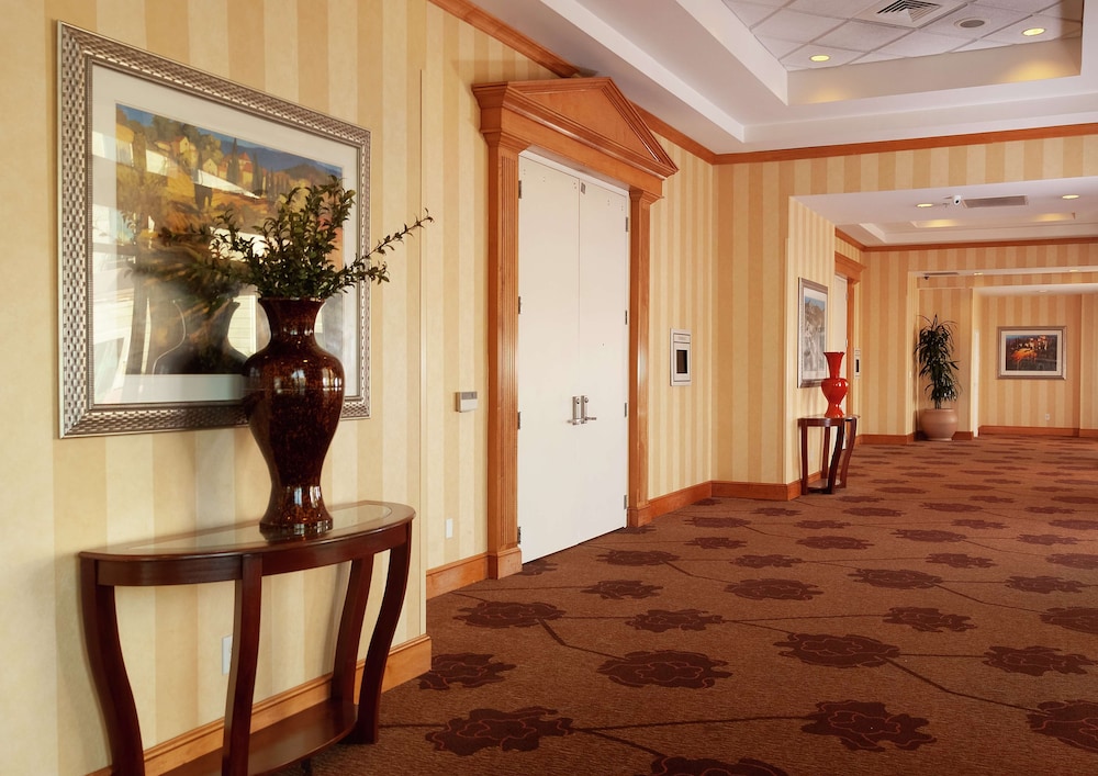 Hilton Garden Inn Atlanta Airport Millenium Center - photo 41