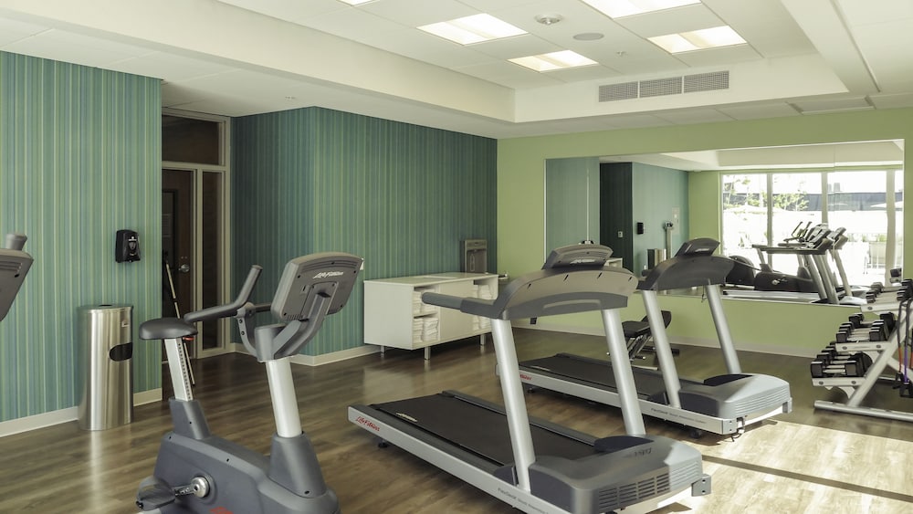 Holiday Inn Express & Suites Miami Airport East by IHG - photo 56