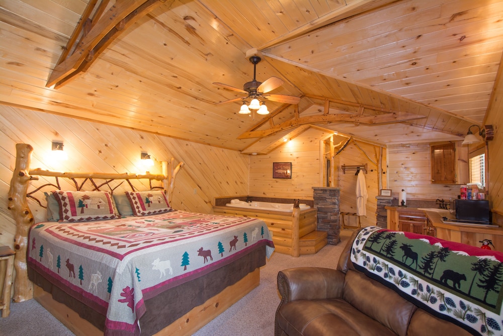 Upper Canyon Inn & Cabins - photo 11