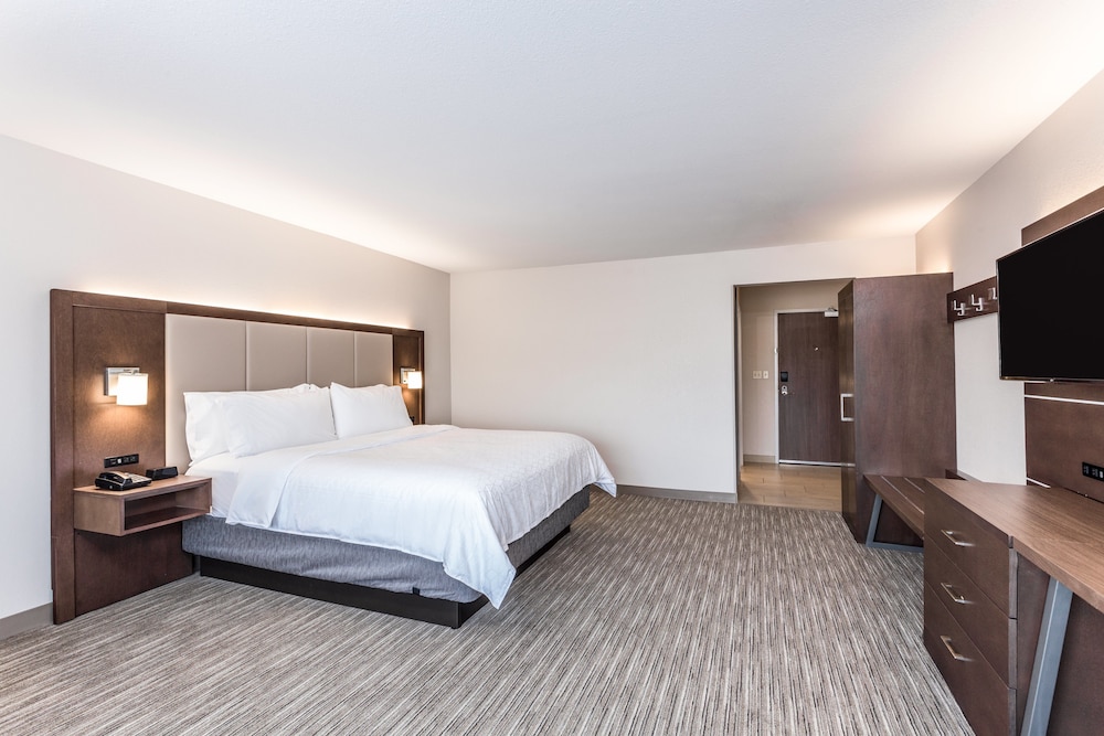 Holiday Inn Express & Suites Hammond by IHG - photo 9