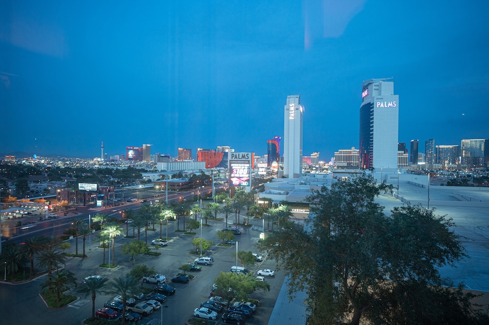 StripViewSuites at Palms Place Penthouses - photo 148