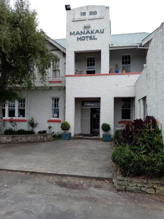 Manakau House the Old Manakau Hotel 1920 in Levin, New Zealand