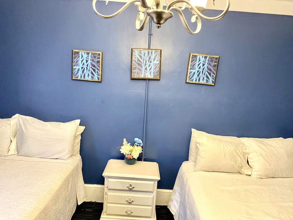 Bella's Boutique Hotel - photo 34