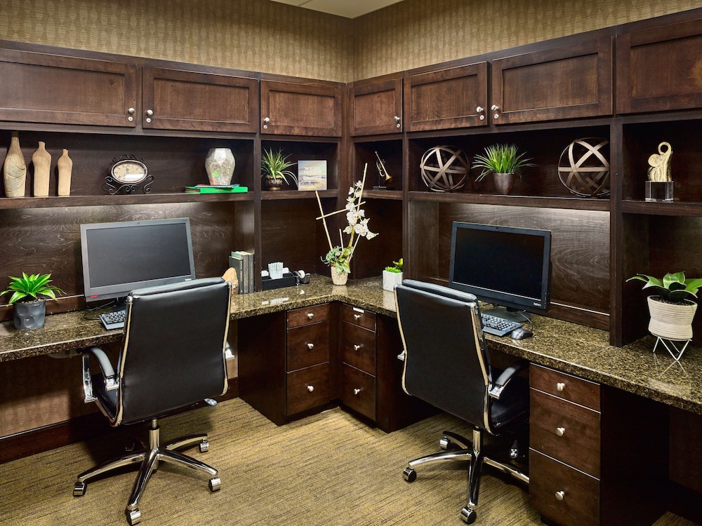 Hilton Garden Inn Gatlinburg - photo 35