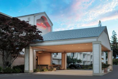 Hawthorn Suites by Wyndham Sacramento - photo 14