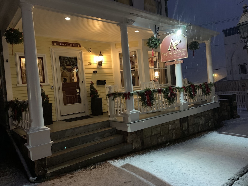 Almondy Inn - photo 155