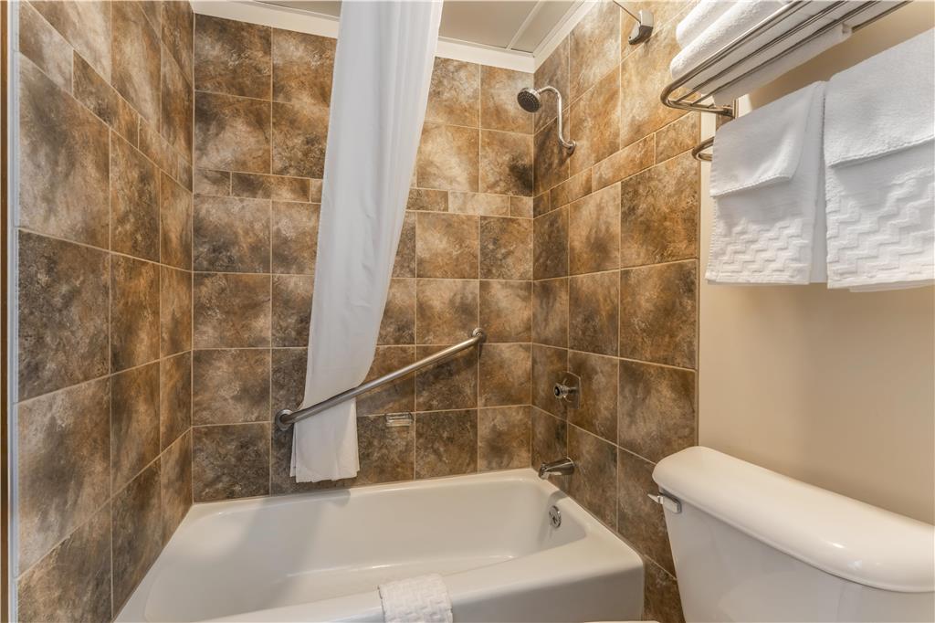 Best Western Angus Inn - photo 33