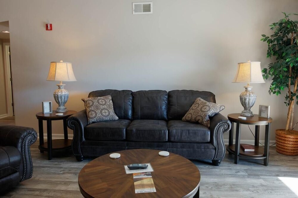 Whispering Pines 333 — 4-Star Luxury Hotel in Pigeon Forge, United States