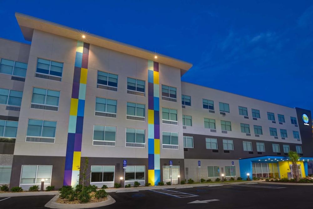 TRU by Hilton Fort Walton Beach FL - photo 35